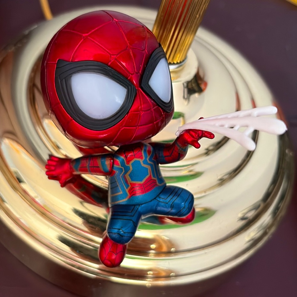 Avengers Iron Spider Bobble-Head Figure